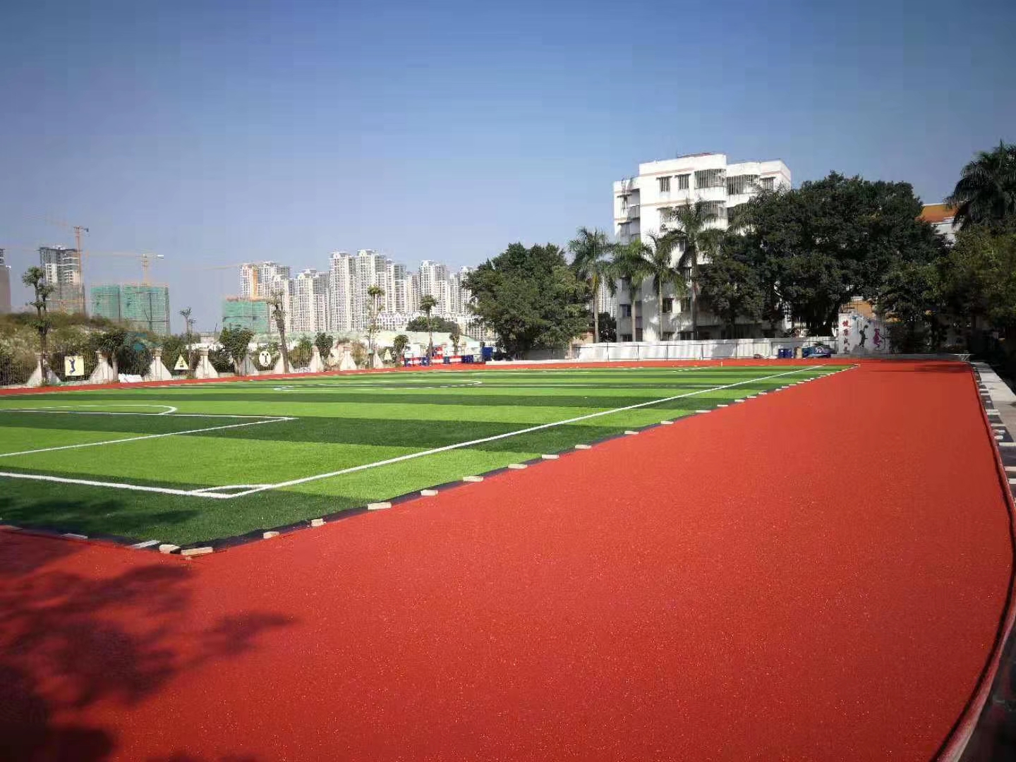 湛江新国标塑胶跑道多少钱一平方